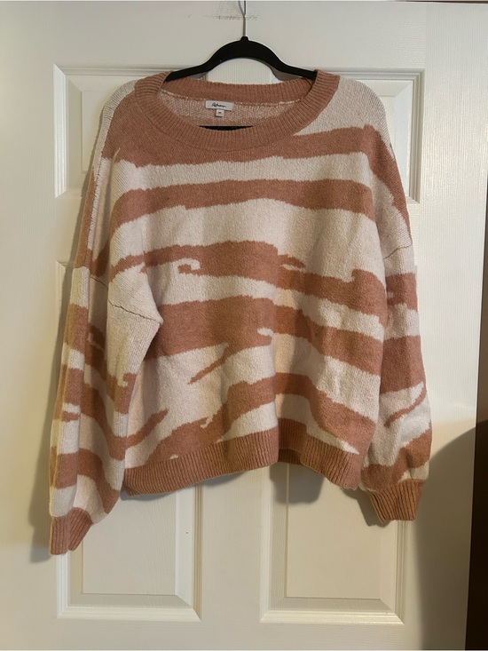 Reitmans Sweaters - Cozy Striped Crewneck Sweater - Blush & Cream